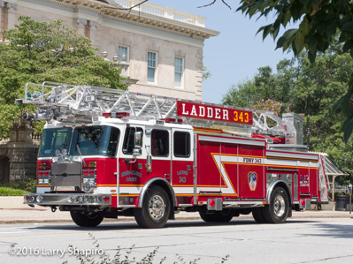 Athens-Clarke FD Ladder 343 2016 E-ONE Cyclone II Metro 100 Larry Shapiro photographer shapirophotography.net fire trucks